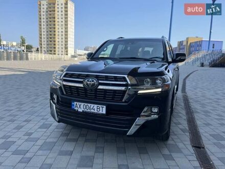 Чорний Тойота Ленд Крузер, об'ємом двигуна 4.46 л та пробігом 48 тис. км за 75400 $, фото 1 на Automoto.ua