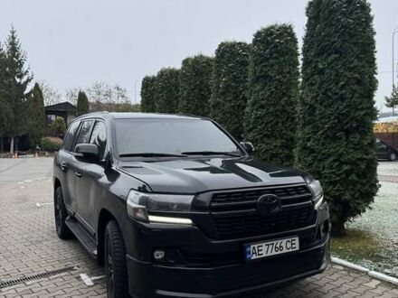 Черный Тойота Ленд Крузер, объемом двигателя 4.5 л и пробегом 188 тыс. км за 63500 $, фото 1 на Automoto.ua