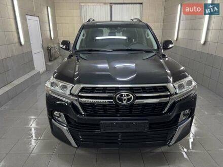 Тойота Ленд Крузер 2021 в Умани на Automoto.ua Черный Тойота Ленд Крузер, объемом двигателя 4.46 л и пробегом 69 тыс. км за 79999 $, фото 1 на Automoto.ua