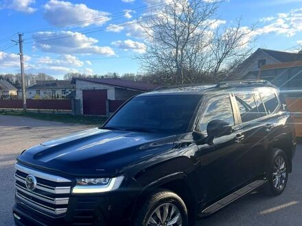 Тойота Ленд Крузер 2021 у Рівному на Automoto.ua Чорний Тойота Ленд Крузер, об'ємом двигуна 33 л та пробігом 120 тис. км за 79900 $, фото 1 на Automoto.ua