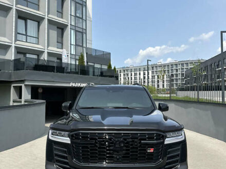 Тойота Ленд Крузер 2022 у Києві на Automoto.ua Чорний Тойота Ленд Крузер, об'ємом двигуна 3.3 л та пробігом 46 тис. км за 80500 $, фото 1 на Automoto.ua