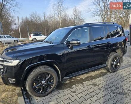 Черный Тойота Ленд Крузер, объемом двигателя 3.3 л и пробегом 97 тыс. км за 81651 $, фото 1 на Automoto.ua