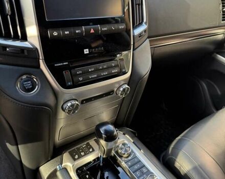 Коричневый Тойота Ленд Крузер, объемом двигателя 4.46 л и пробегом 211 тыс. км за 47000 $, фото 17 на Automoto.ua