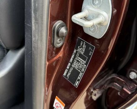 Коричневый Тойота Ленд Крузер, объемом двигателя 4.46 л и пробегом 211 тыс. км за 47000 $, фото 29 на Automoto.ua