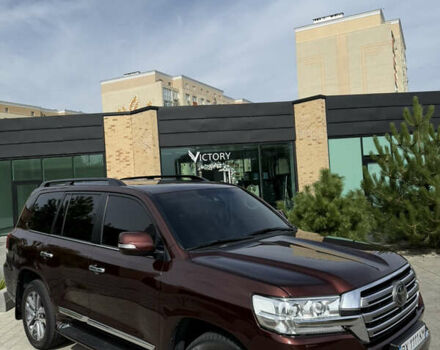 Коричневый Тойота Ленд Крузер, объемом двигателя 4.46 л и пробегом 160 тыс. км за 57000 $, фото 16 на Automoto.ua