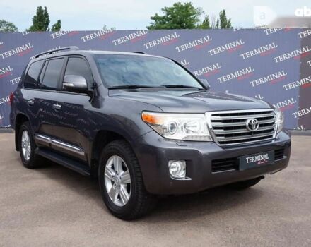 Тойота Ленд Крузер, об'ємом двигуна 4.5 л та пробігом 134 тис. км за 43000 $, фото 2 на Automoto.ua