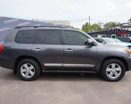 Тойота Ленд Крузер, об'ємом двигуна 4.5 л та пробігом 134 тис. км за 43000 $, фото 3 на Automoto.ua