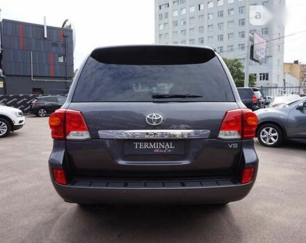 Тойота Ленд Крузер, об'ємом двигуна 4.5 л та пробігом 134 тис. км за 43000 $, фото 5 на Automoto.ua