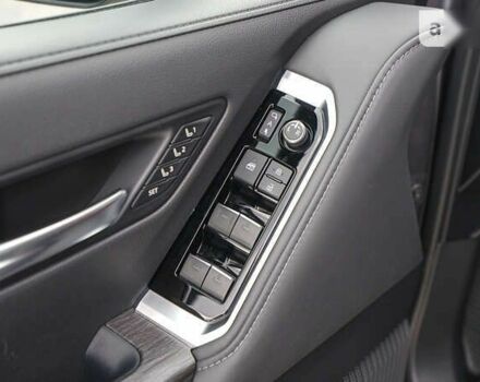 Тойота Ленд Крузер, об'ємом двигуна 3.3 л та пробігом 22 тис. км за 88504 $, фото 13 на Automoto.ua