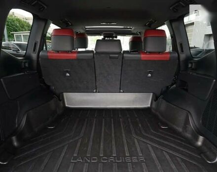 Тойота Ленд Крузер, об'ємом двигуна 3.3 л та пробігом 22 тис. км за 88504 $, фото 9 на Automoto.ua