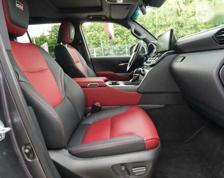 Тойота Ленд Крузер, об'ємом двигуна 3.3 л та пробігом 22 тис. км за 88504 $, фото 5 на Automoto.ua