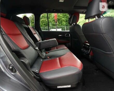 Тойота Ленд Крузер, об'ємом двигуна 3.3 л та пробігом 22 тис. км за 88504 $, фото 6 на Automoto.ua