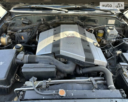 Тойота Ленд Крузер, объемом двигателя 4.7 л и пробегом 296 тыс. км за 15999 $, фото 13 на Automoto.ua