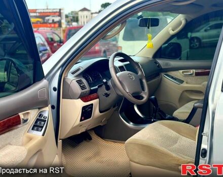 Тойота Ленд Крузер, объемом двигателя 2.7 л и пробегом 343 тыс. км за 11500 $, фото 7 на Automoto.ua