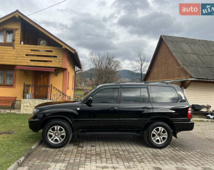 Тойота Ленд Крузер, объемом двигателя 4.7 л и пробегом 408 тыс. км за 13300 $, фото 1 на Automoto.ua
