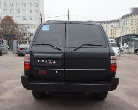 Тойота Ленд Крузер, объемом двигателя 0 л и пробегом 209 тыс. км за 35000 $, фото 5 на Automoto.ua
