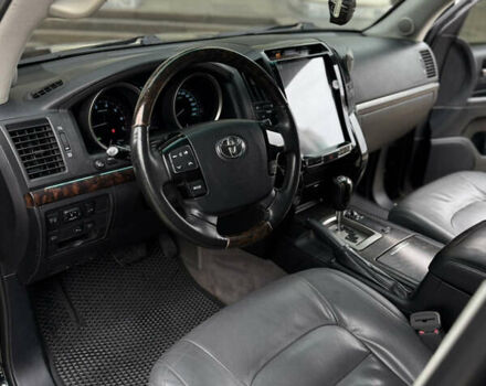 Тойота Ленд Крузер, объемом двигателя 4.7 л и пробегом 251 тыс. км за 22500 $, фото 13 на Automoto.ua