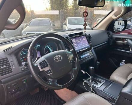 Тойота Ленд Крузер, объемом двигателя 4.7 л и пробегом 204 тыс. км за 24300 $, фото 15 на Automoto.ua