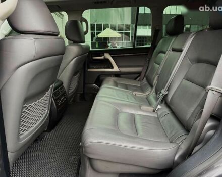 Тойота Ленд Крузер, объемом двигателя 4.5 л и пробегом 244 тыс. км за 25999 $, фото 27 на Automoto.ua