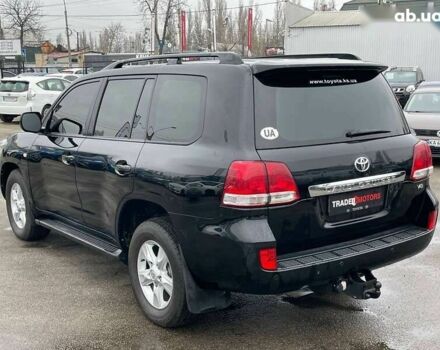 Тойота Ленд Крузер, объемом двигателя 4.5 л и пробегом 275 тыс. км за 22490 $, фото 8 на Automoto.ua