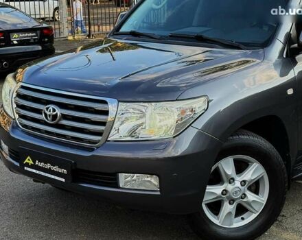 Тойота Ленд Крузер, объемом двигателя 4.5 л и пробегом 244 тыс. км за 24999 $, фото 7 на Automoto.ua