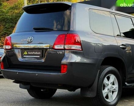 Тойота Ленд Крузер, объемом двигателя 4.5 л и пробегом 244 тыс. км за 24999 $, фото 19 на Automoto.ua