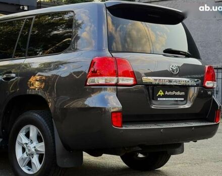 Тойота Ленд Крузер, объемом двигателя 4.5 л и пробегом 244 тыс. км за 24999 $, фото 22 на Automoto.ua