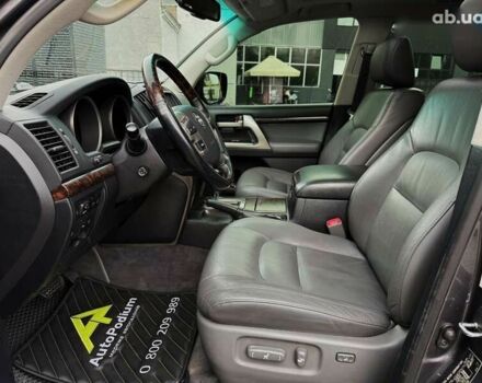 Тойота Ленд Крузер, объемом двигателя 4.5 л и пробегом 244 тыс. км за 25999 $, фото 25 на Automoto.ua