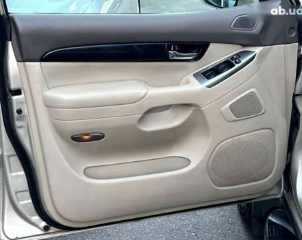 Тойота Ленд Крузер, объемом двигателя 0 л и пробегом 360 тыс. км за 14500 $, фото 29 на Automoto.ua