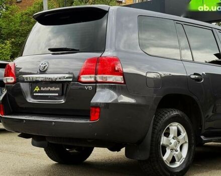 Тойота Ленд Крузер, объемом двигателя 4.5 л и пробегом 244 тыс. км за 25999 $, фото 18 на Automoto.ua