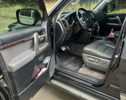 Тойота Ленд Крузер, объемом двигателя 4.5 л и пробегом 460 тыс. км за 23000 $, фото 3 на Automoto.ua