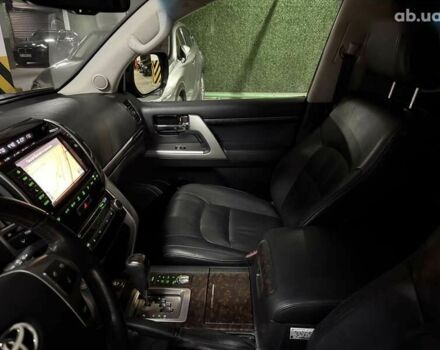 Тойота Ленд Крузер, объемом двигателя 0 л и пробегом 267 тыс. км за 30900 $, фото 19 на Automoto.ua