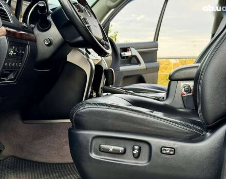 Тойота Ленд Крузер, объемом двигателя 0 л и пробегом 133 тыс. км за 33990 $, фото 21 на Automoto.ua