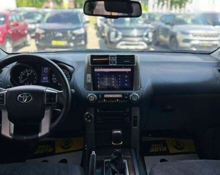 Тойота Ленд Крузер, объемом двигателя 0 л и пробегом 278 тыс. км за 25990 $, фото 17 на Automoto.ua