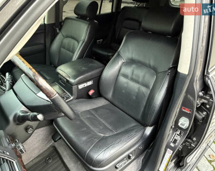 Тойота Ленд Крузер, объемом двигателя 4.6 л и пробегом 325 тыс. км за 28500 $, фото 2 на Automoto.ua