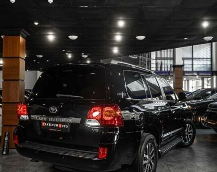 Тойота Ленд Крузер, объемом двигателя 0 л и пробегом 245 тыс. км за 35900 $, фото 1 на Automoto.ua