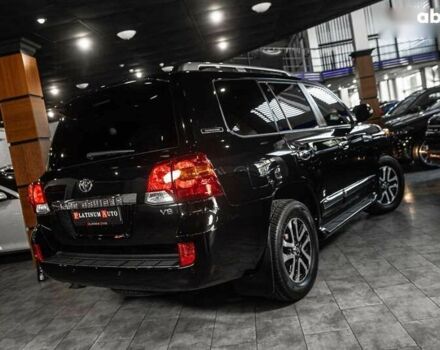 Тойота Ленд Крузер, объемом двигателя 0 л и пробегом 245 тыс. км за 34900 $, фото 4 на Automoto.ua