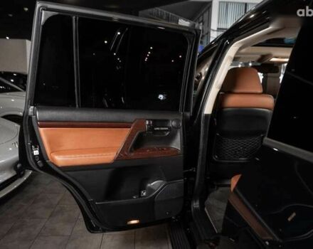 Тойота Ленд Крузер, объемом двигателя 0 л и пробегом 245 тыс. км за 34900 $, фото 17 на Automoto.ua