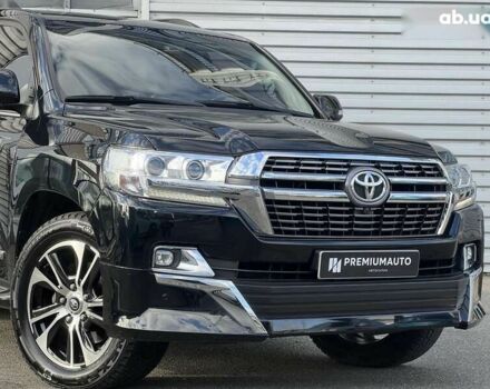 Тойота Ленд Крузер, объемом двигателя 4.5 л и пробегом 150 тыс. км за 46400 $, фото 3 на Automoto.ua