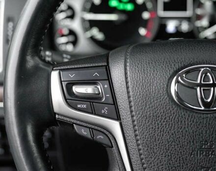 Тойота Ленд Крузер, объемом двигателя 0 л и пробегом 51 тыс. км за 51991 $, фото 26 на Automoto.ua