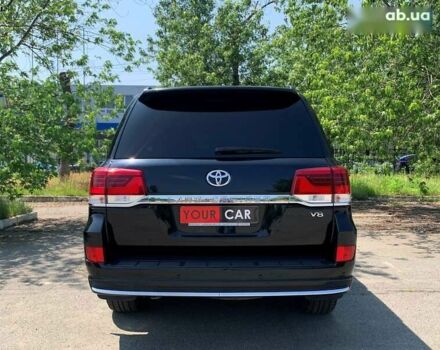 Тойота Ленд Крузер, объемом двигателя 0 л и пробегом 182 тыс. км за 47999 $, фото 17 на Automoto.ua