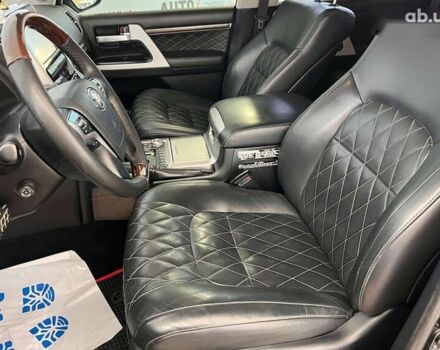 Тойота Ленд Крузер, объемом двигателя 4.5 л и пробегом 184 тыс. км за 52500 $, фото 6 на Automoto.ua