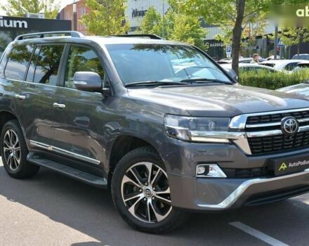 Тойота Ленд Крузер, объемом двигателя 4.5 л и пробегом 216 тыс. км за 55000 $, фото 8 на Automoto.ua