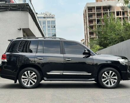 Тойота Ленд Крузер, объемом двигателя 4.5 л и пробегом 88 тыс. км за 117000 $, фото 12 на Automoto.ua