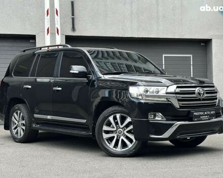 Тойота Ленд Крузер, объемом двигателя 4.5 л и пробегом 88 тыс. км за 117000 $, фото 3 на Automoto.ua