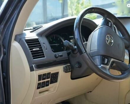 Тойота Ленд Крузер, объемом двигателя 4.5 л и пробегом 216 тыс. км за 55000 $, фото 20 на Automoto.ua