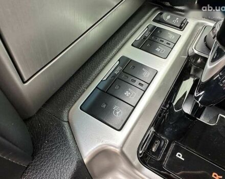 Тойота Ленд Крузер, объемом двигателя 4.6 л и пробегом 161 тыс. км за 44000 $, фото 17 на Automoto.ua