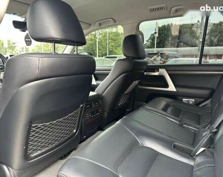 Тойота Ленд Крузер, объемом двигателя 4.6 л и пробегом 161 тыс. км за 44000 $, фото 21 на Automoto.ua