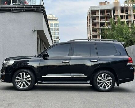 Тойота Ленд Крузер, объемом двигателя 4.5 л и пробегом 88 тыс. км за 117000 $, фото 23 на Automoto.ua