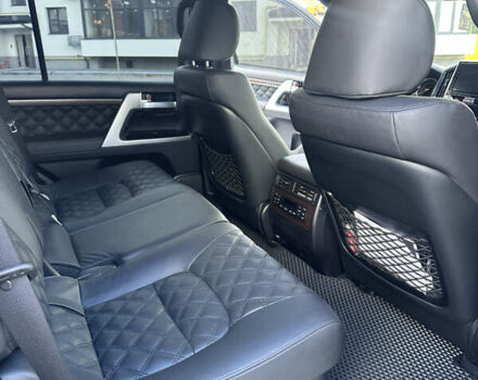 Тойота Ленд Крузер, объемом двигателя 4.46 л и пробегом 105 тыс. км за 56200 $, фото 26 на Automoto.ua